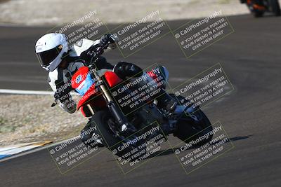 media/Sep-20-2025-TrackDaz (Sat) [[27f0cde673]]/B Group/1020am (Turn 3)/